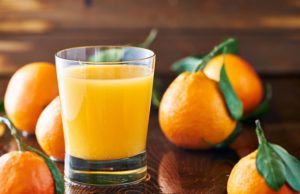 You Should Always Be Drinking Orange Juice With Pulp